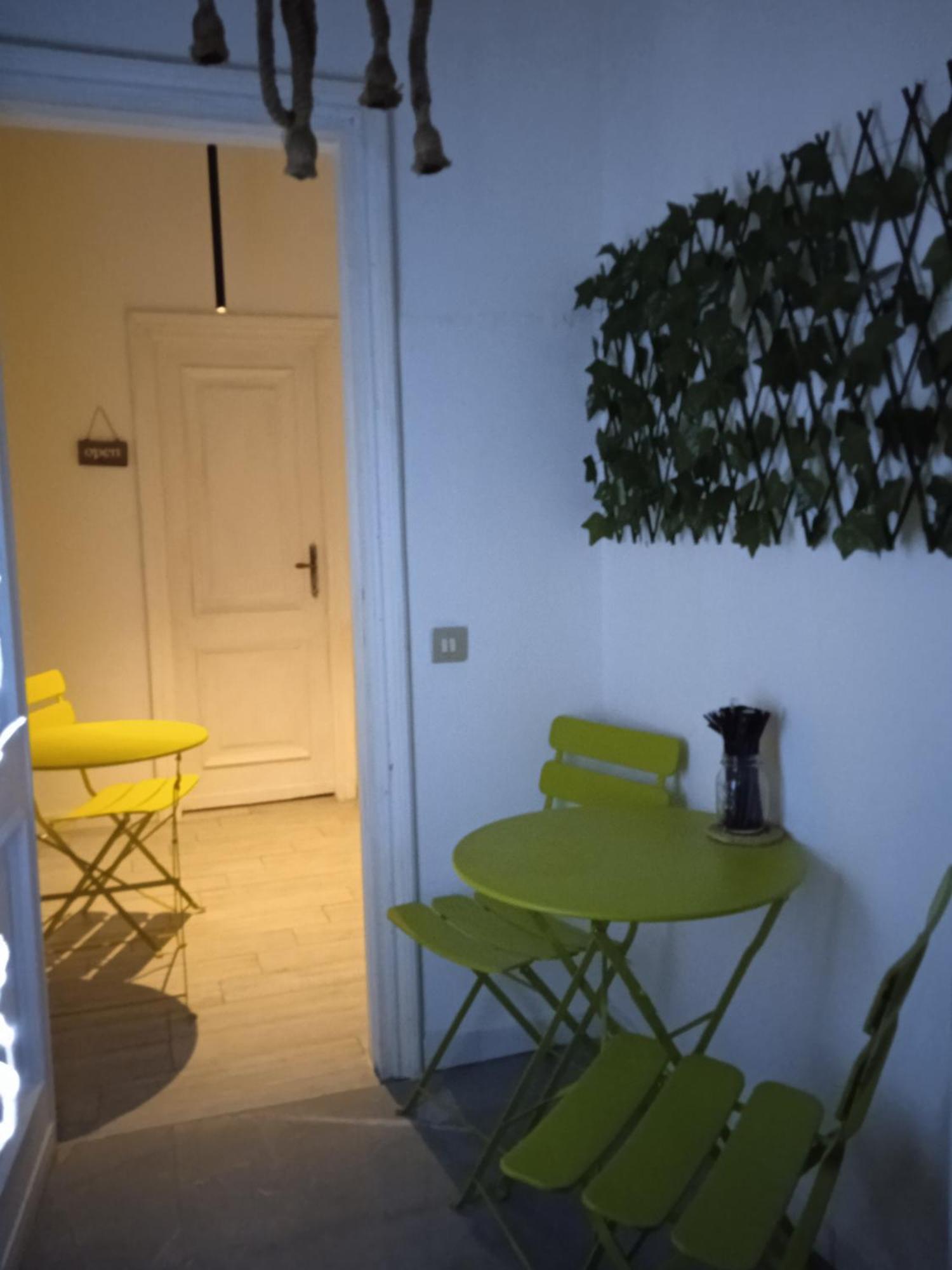 Homestay Stanze Al Porto *